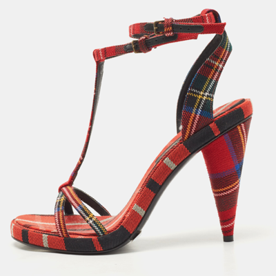 Pre-owned Burberry Red Checkered Canvas Hans T Strap Sandals Size 38.5