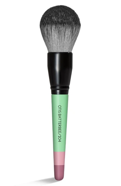 Otis Batterbee Ultimate Face Brush 104 In Verde