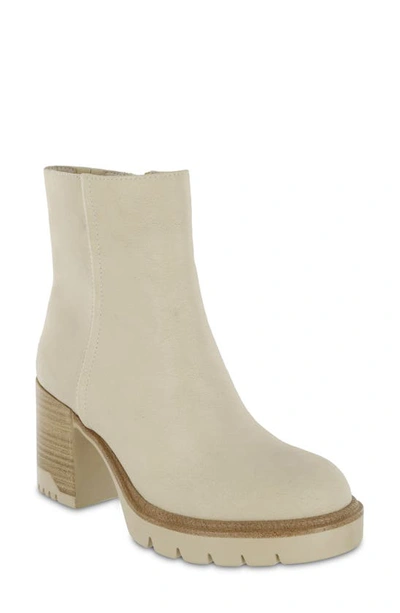 Mia Nathan Womens Faux Suede Block Heel Mid-calf Boots In White