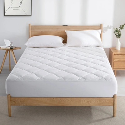 Puredown Peace Nest Rhombic-quilted Down Alternative Mattress Pad With Tc300 100% Cotton Cover In White