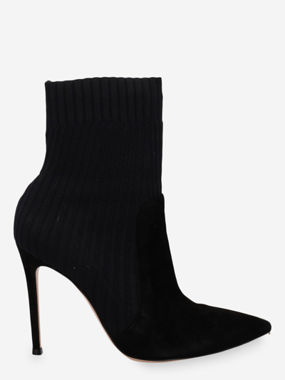 Pre-owned Gianvito Rossi Fabric Ankle Boots In Black