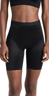 Spanx Thinstincts 2.0 Mid Thigh Shorts In Very Black