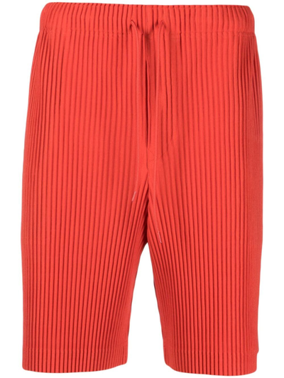 Issey Miyake Plissierte Shorts Mit Kordelzug In Red