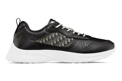 Pre-owned Dior B25 Runner Black Smooth Calfskin Oblique Jacquard In Black Smooth Calfskin And Beige And Black  Oblique Jacquard