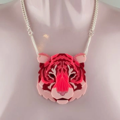Sstutter Tiger Head Necklace