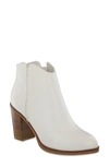 Mia Barby Block Heel Bootie In Off White