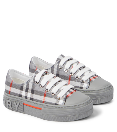 Burberry Check-pattern Canvas Sneakers In Cool Chrcl Gry Ip