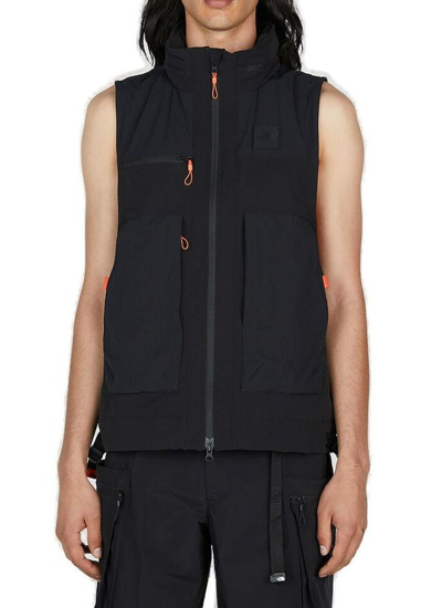 The North Face Logo Patch Zipped Vest In Black