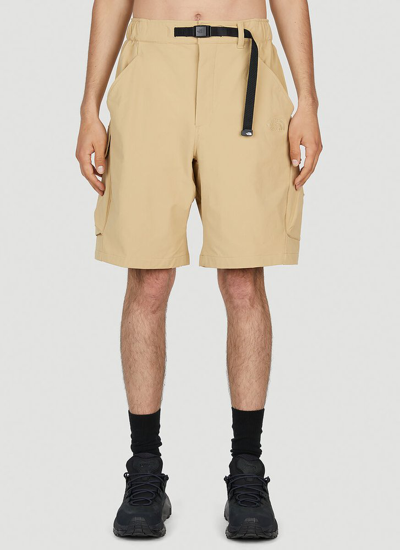 The North Face Logo Embroidered Cargo Shorts In Beige