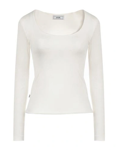 Jijil Woman T-shirt Cream Size 4 Polyester, Elastane In White