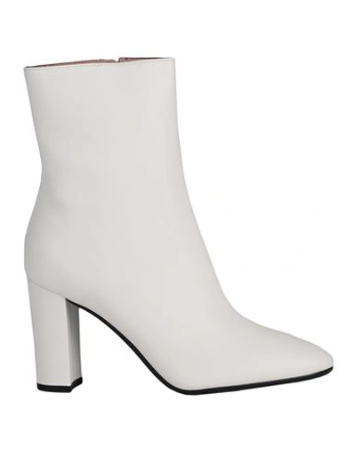 Bianca Di Woman Ankle Boots White Size 11 Soft Leather