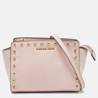 Pre-owned Michael Michael Kors Brown Leather Medium Studded Selma Crossbody Bag In Pink