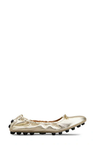 Tod's Women's Gommini Metallic Leather Ballerina Flats In Gold