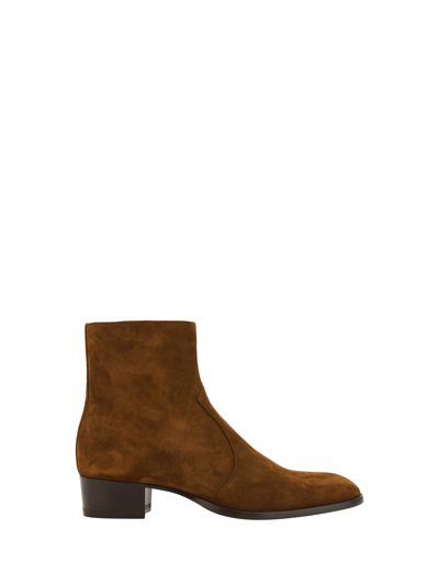 Saint Laurent Men's Wyatt 40 Suede Zip Ankle Boots In Moutarde