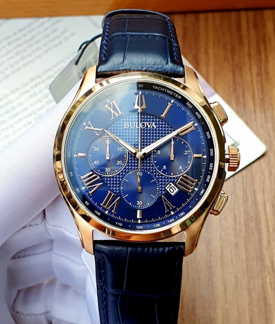 Pre-owned Bulova Classic Wilton 97b170 Rose Gold Tone Blue Dial Chronograph Men's Watch