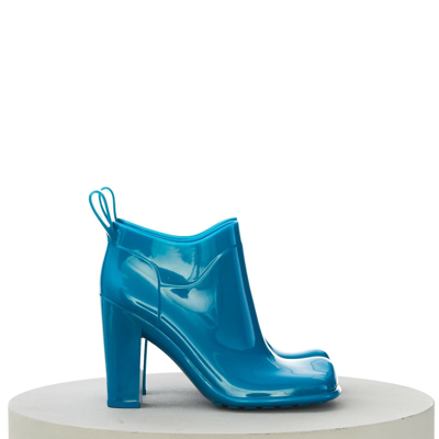 Pre-owned Bottega Veneta 890$ 'shine' Rubber Ankle Boots - Blaster Blue