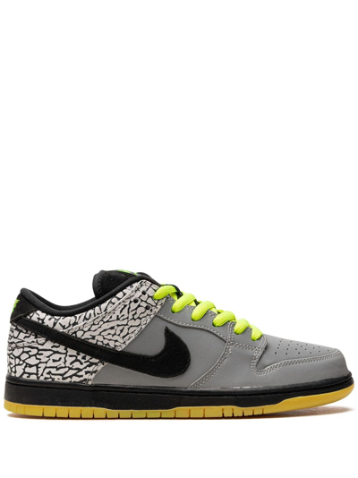 Nike Sb Dunk Low Premium Qs "djck 112" Sneakers In Grey
