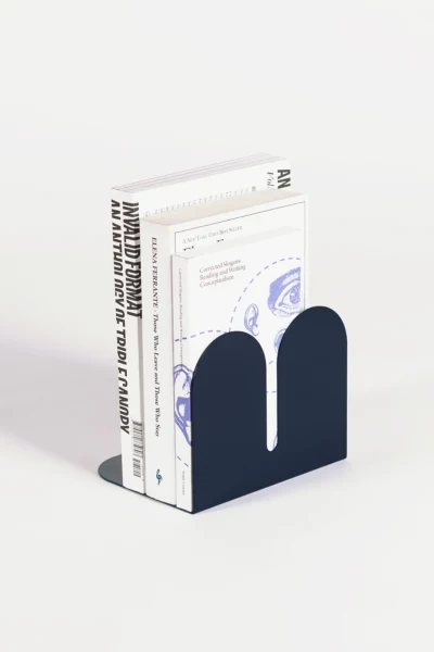 Tortuga Forma Dumbo Double Arc Bookend Set In Abyss At Urban Outfitters