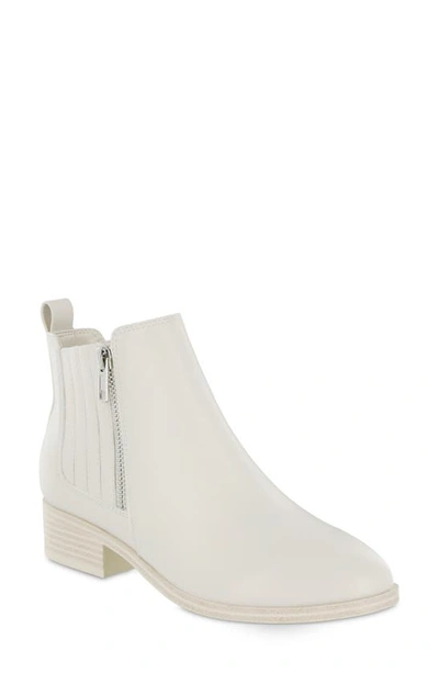 Mia Women's Benicio Ankle Boots In Ecru