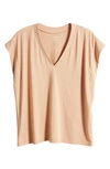 Frame Le Mid Rise V-neck Tee In Blush
