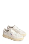 Autry Medalist Low Sneaker In Goat/ Goat White