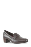 Munro Ellis Penny Loafer Pump In Chocolate