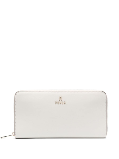 Furla Extra-large Camelia Zipped Leather Wallet In White