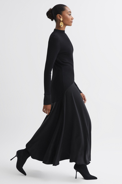 Florere Black  Knitted Satin Midi Dress