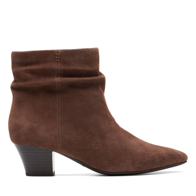 Clarks Teresa Skip In Beige