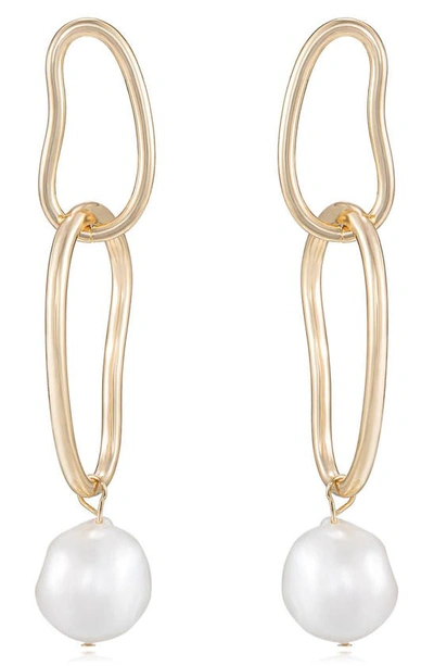 Ettika Pearl Drop Earring In Gold