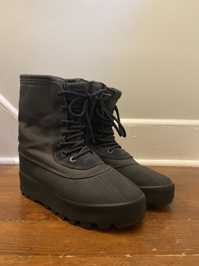 adidas gazelle silver green womens Yeezy Pirate Black 950 Boot Size 10.5  My Cuzin Vintage