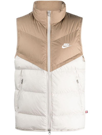 Nike Logo-embroidered Padded Vest In Weiss