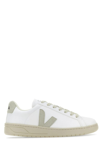 Veja White Synthetic Leather Urca Sneakers In Bianco