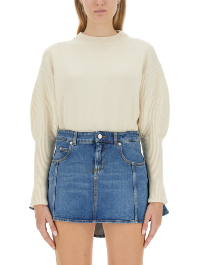 Alexander Mcqueen Long Sleeved Cropped Knitetd Jumper In White