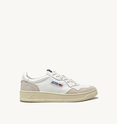 Autry Women Medalist Low Trainers In Ls33 White