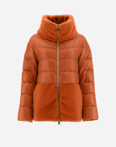 Herno ナイロンウルトラライト レディ ケープ In オレンジ