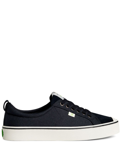 Cariuma Oca Panelled Suede Trainers In Black