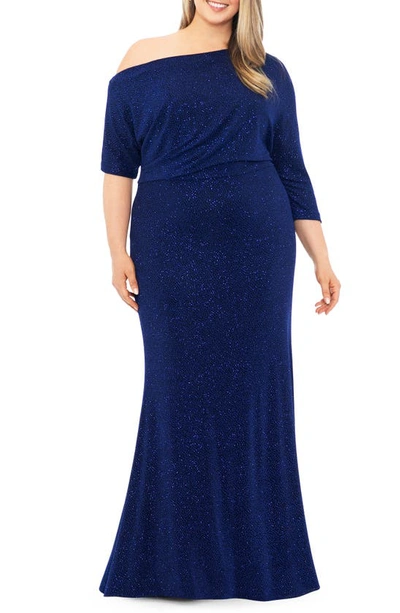 Betsy & Adam Plus One Shoulder Gown In Navy/ Navy