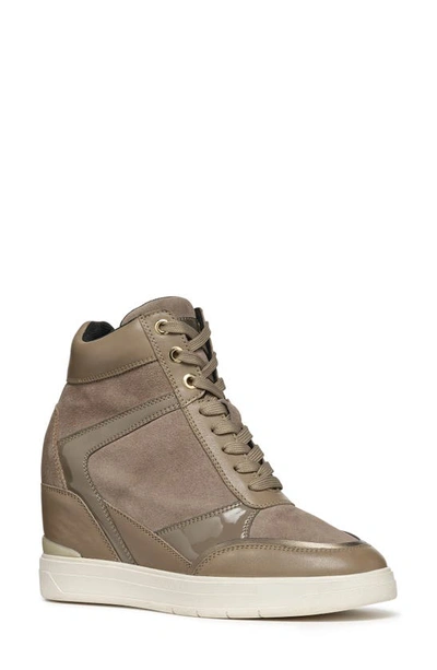 Geox Maurica Wedge Sneaker In Dk Taupe