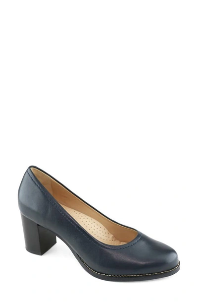 Marc Joseph New York Nyc Pump In Navy Napa