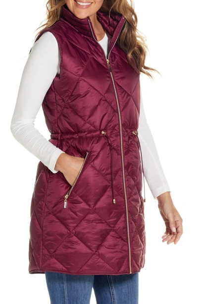 Gallery Diamond Quilted Puffer Vest In Burgundy