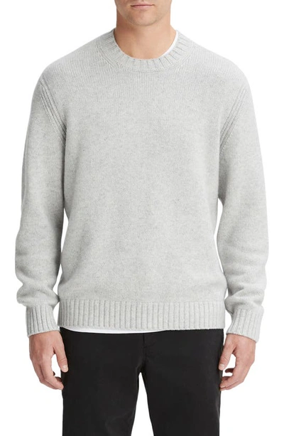 Vince Men's Wool-cashmere Relaxed-fit Sweater In Light Heather Grey