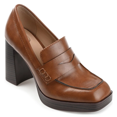 Journee Collection Collection Women's Ezzey Wide Width Pump In Brown