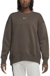 Nike Women's  Sportswear Phoenix Fleece Oversized Crew-neck Sweatshirt In Brown
