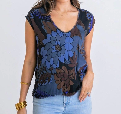 Karlie Floral Scoop Top In Blue Floral