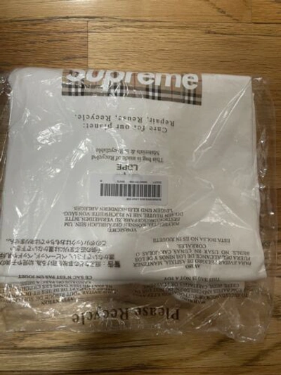 Pre-owned Supreme Burberry Box Logo Tee White Size Medium