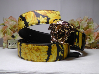 Pre-owned Versace Medusa Black/gold Buckle Reversible Leather Belt Size 130 (52")$625