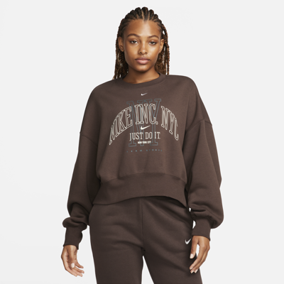 Nike Women's  Sportswear Phoenix Fleece Over-oversized Crew-neck Graphic Sweatshirt In Brown