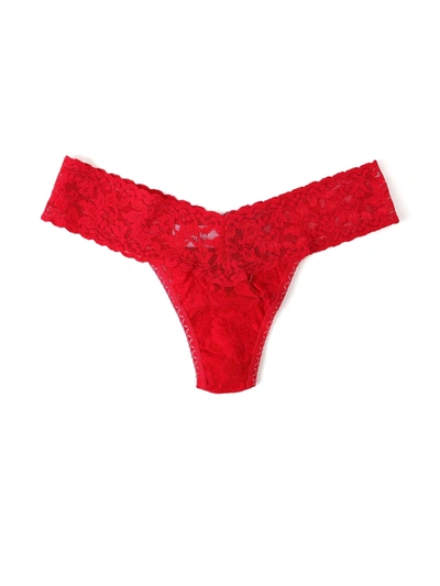 HANKY PANKY PETITE SIZE SIGNATURE LACE LOW RISE THONG RED