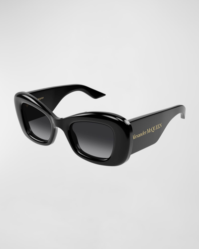 Alexander Mcqueen Chunky Logo Acetate Cat-eye Sunglasses In Black